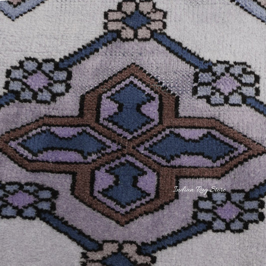 Natural Blue and Gray Bordered White Wool Area Rug Natural Blue and Gray Bordered White Wool Area Rug