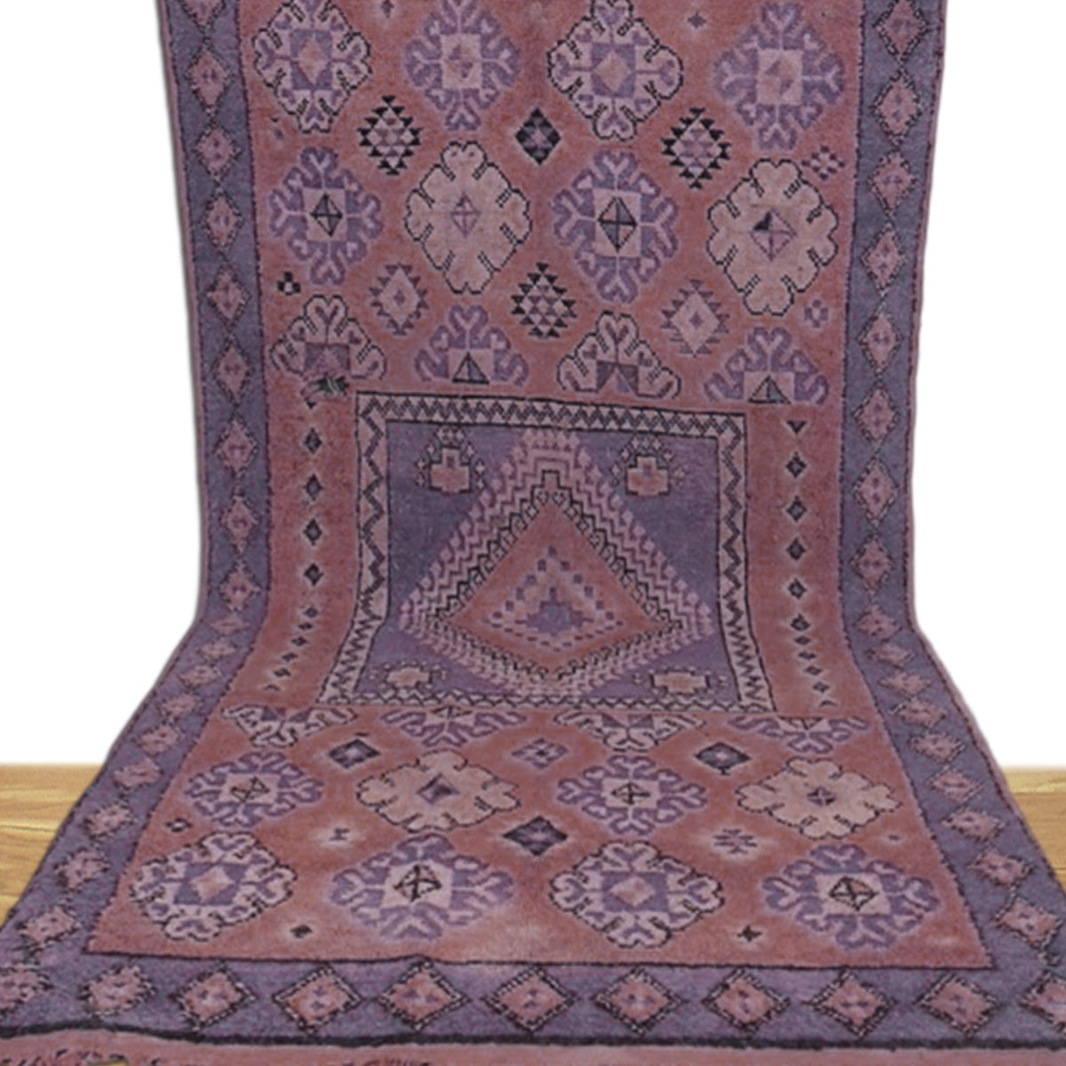 Attractive Hand Tufted Magenta Color Area Rug - Indian Rug Store Attractive Hand Tufted Magenta Color Area Rug - Indian Rug Store