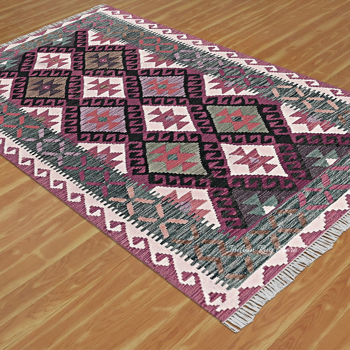 Hand Crafted Wool Beautiful Living Room Kilim - Indian Rug Store Hand Crafted Wool Beautiful Living Room Kilim - Indian Rug Store