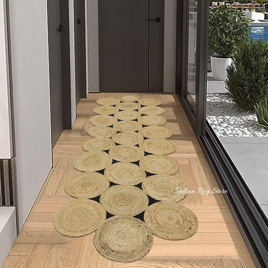 Tappeto tradizionale in juta beige intrecciato a mano per la casa Tappeto tradizionale in juta beige intrecciato a mano per la casa