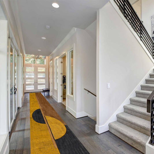 Tappeto in cotone per interni con stampa a blocchi geometrici, giallo e nero Tappeto in cotone per interni con stampa a blocchi geometrici, giallo e nero