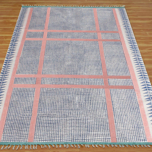 Dhurries di cotone blu rosa Sea House con lavorazione a fili tradizionali Dhurries di cotone blu rosa Sea House con lavorazione a fili tradizionali