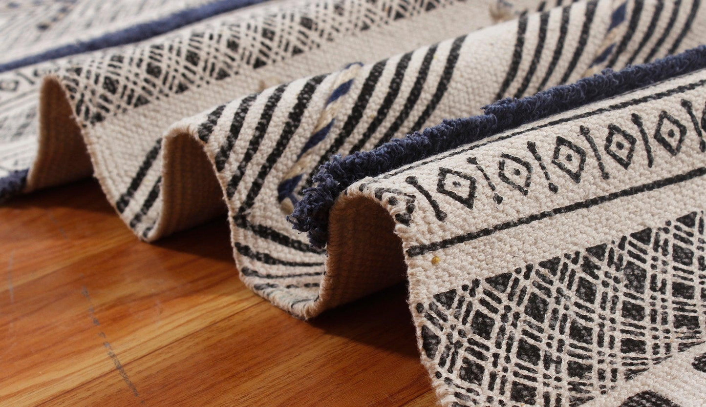 Geometric Hand Tufted Work Blue Black Entrance Decor Cotton Rug - Indian Rug Store