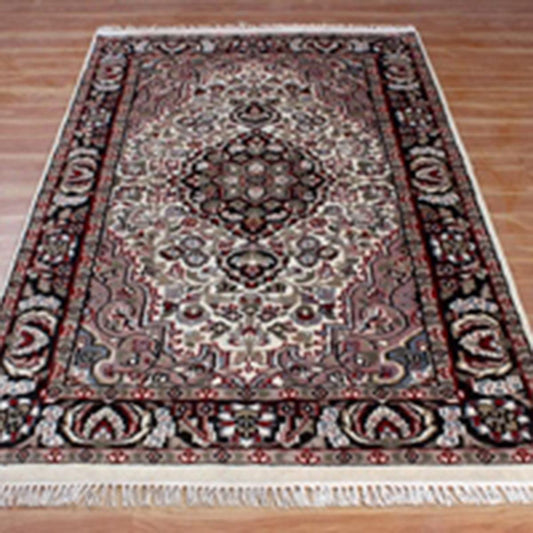 Traditional Hand Tufted Area Wool Rug 2550 Traditional Hand Tufted Area Wool Rug 2550