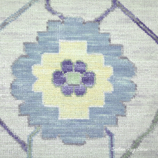 Tappeto da esterno in lana Oushak annodato a mano Tappeto da esterno in lana Oushak annodato a mano