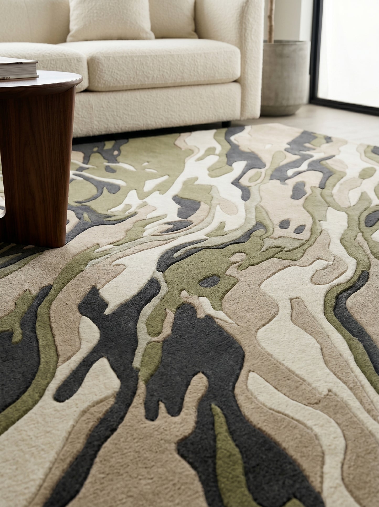 Derwent Ivory Quartz Rug