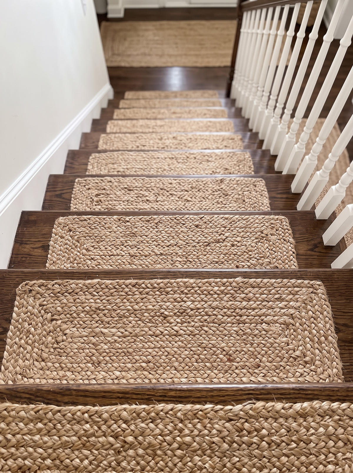 Natural Beige Jute Stair Treads Set, Braided Farmhouse & Coastal Staircase Mats