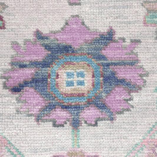 Beautiful Multicolor Traditional Oushak Dining Room Rug