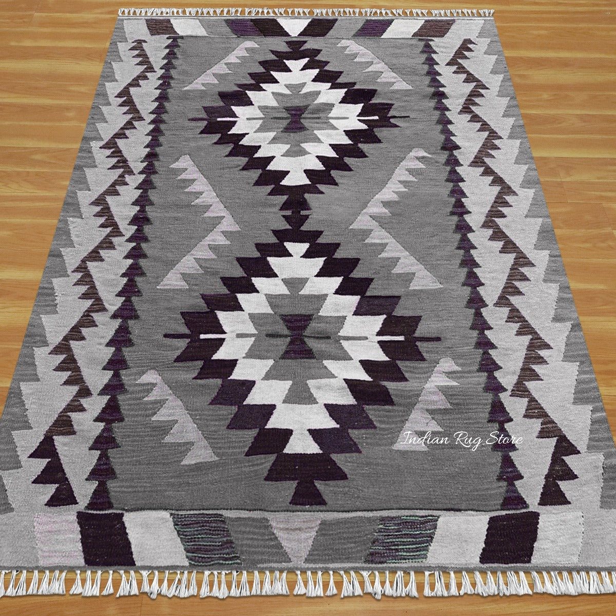 Beautiful Gray Hand Woven Wool Bedroom Area Rug