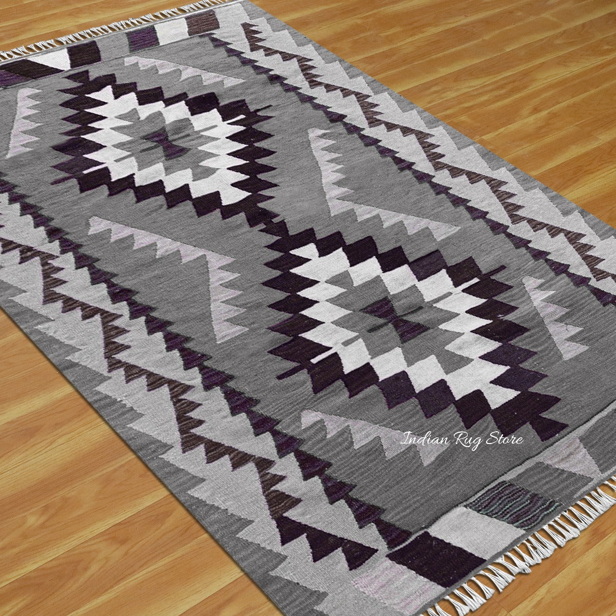 Beautiful Gray Hand Woven Wool Bedroom Area Rug