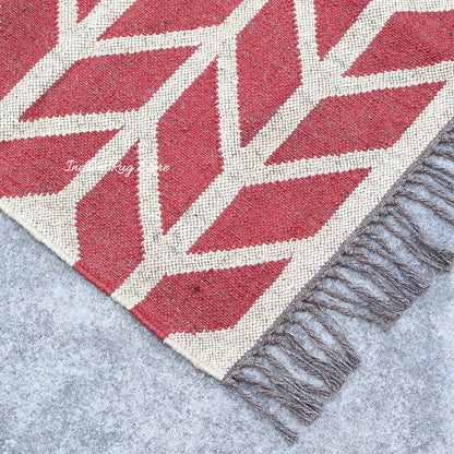 Red White Indian Hand Woven Geometric Dining Hall Beautiful Wool Jute Rug