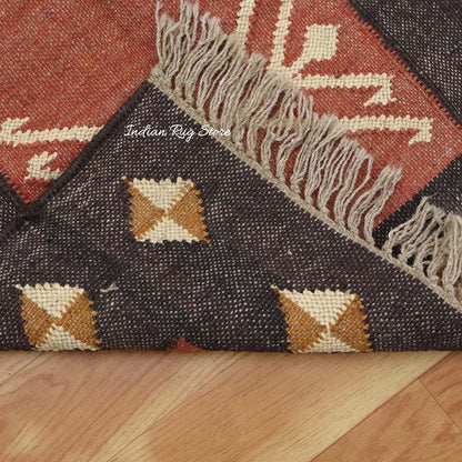 Tappeto da cucina marrone in kilim di juta intrecciato a mano indiano