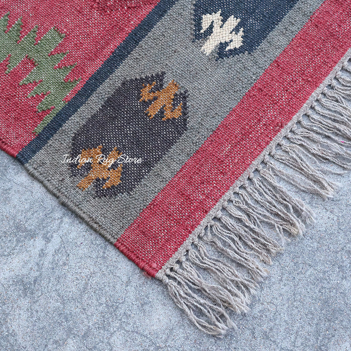 Gray Red Indian Hand Woven Geometric Dining Hall Wool Jute Rug