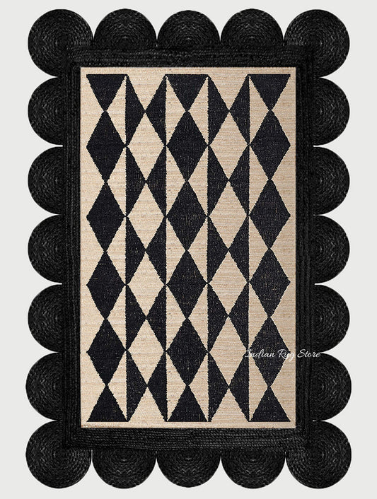 Alfombra de yute con decoración geométrica trenzada a mano en color beige y negro para dormitorio