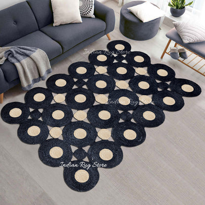 Alfombra de yute decorativa para el hogar en color beige y negro con diseño geométrico trenzado a mano