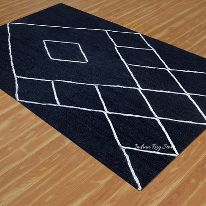 Alfombra de yute trenzada a mano con diseño geométrico blanco y azul