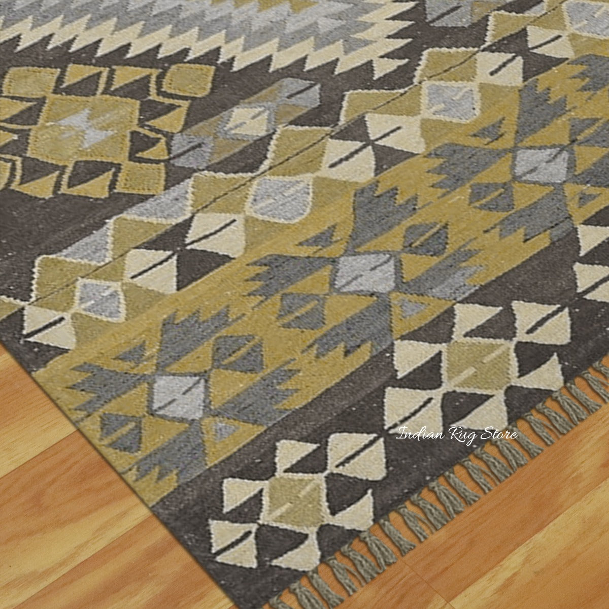 Natural Light Green Hand Woven Wool Hall Rug