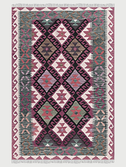 Hand Crafted Wool Beautiful Living Room Kilim