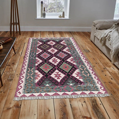 Hand Crafted Wool Beautiful Living Room Kilim