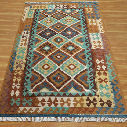 Hand Woven Wool Kilim Living Area Rug