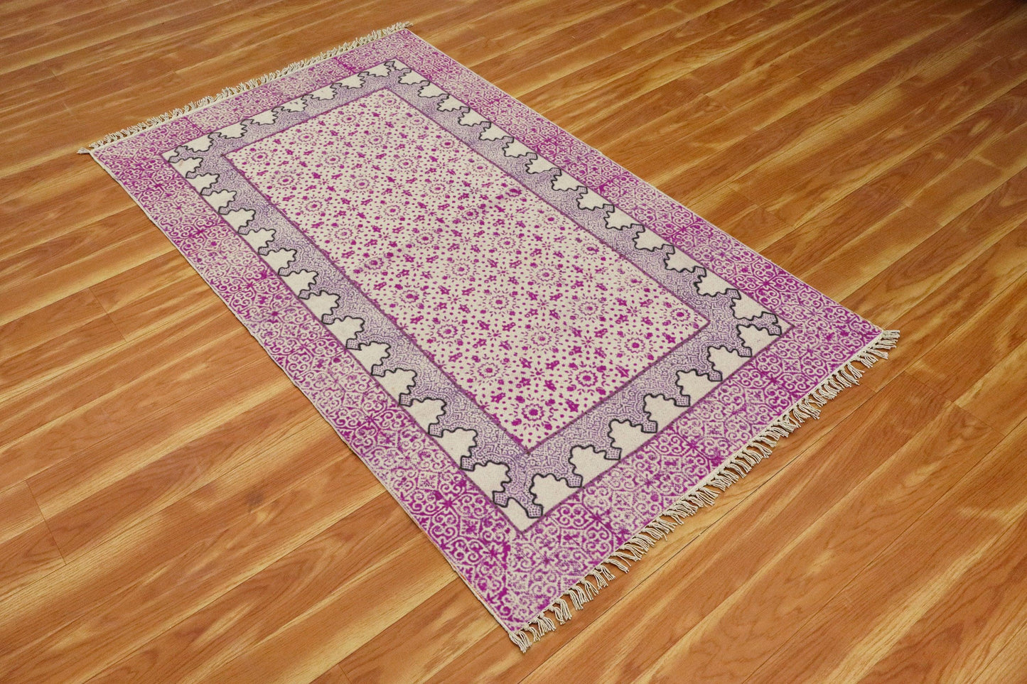 Hand Embroidery Work Geometric Pink Beige Outhouse Decor Cotton Rug