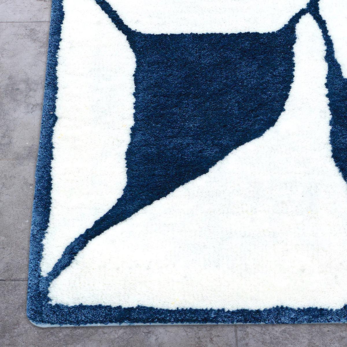 Traditional Hand Tufted Blue Wool Rug HTM-16