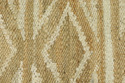 Traditional Hand Woven Beige White Indoor Jute Rug