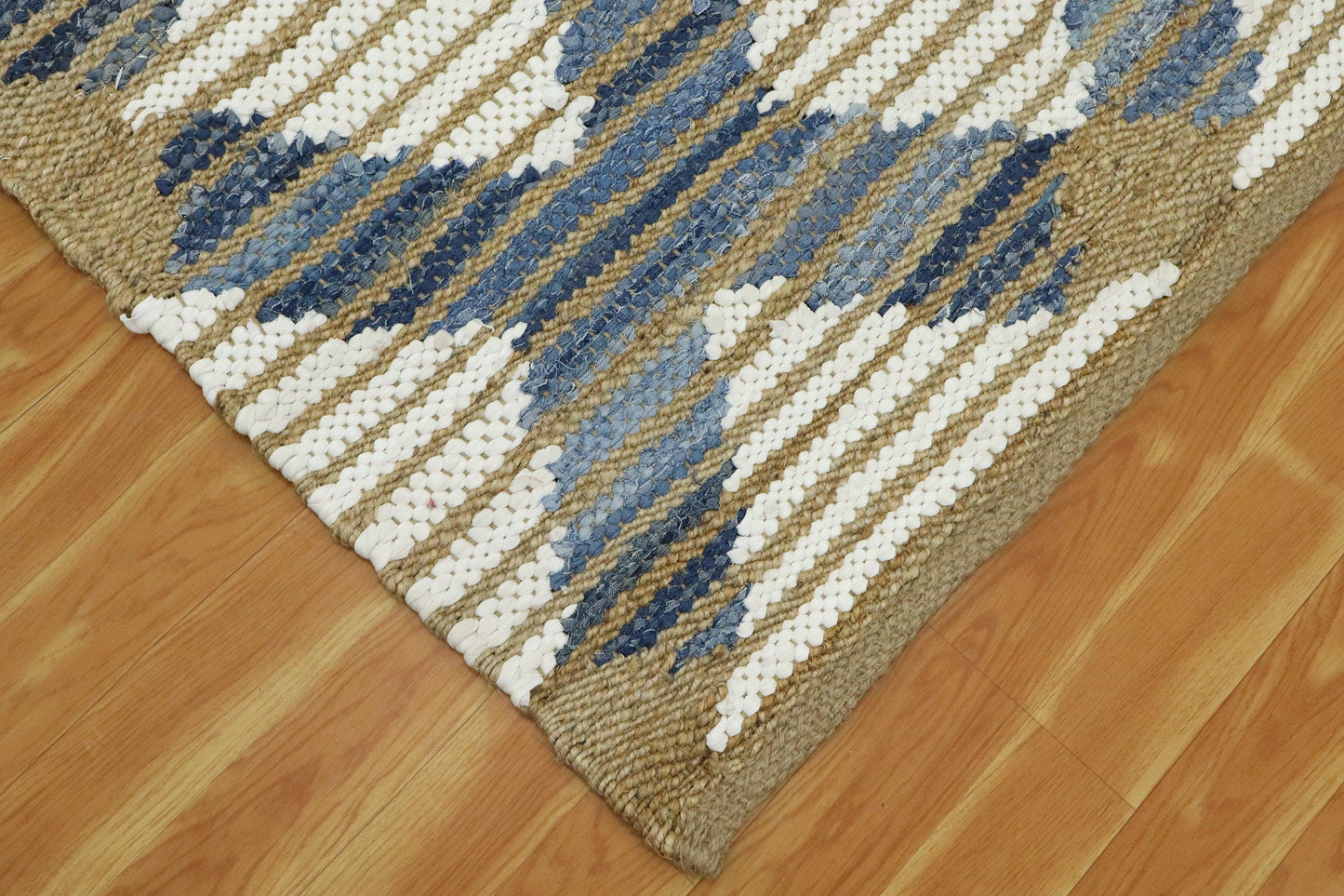 Traditional Hand Woven Blue White Sea House Jute Rug