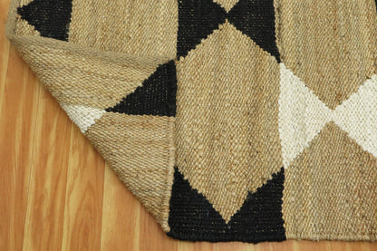 Beige Black Hand Woven Trendy Farm House Jute Rug