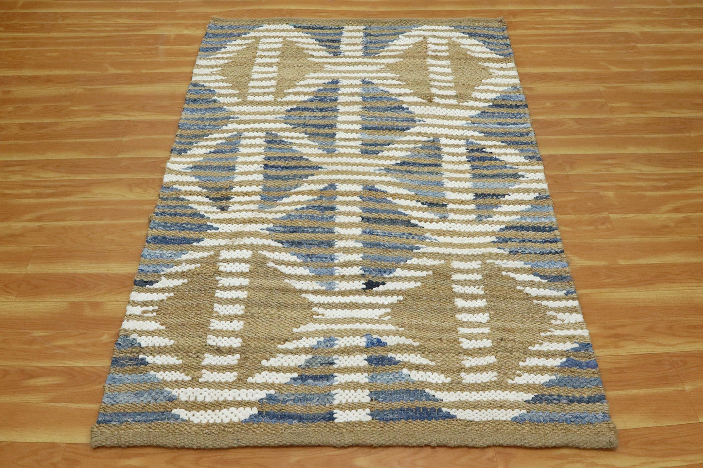 Beautiful Hand Woven Beige Blue Bedroom Decor Jute Rug