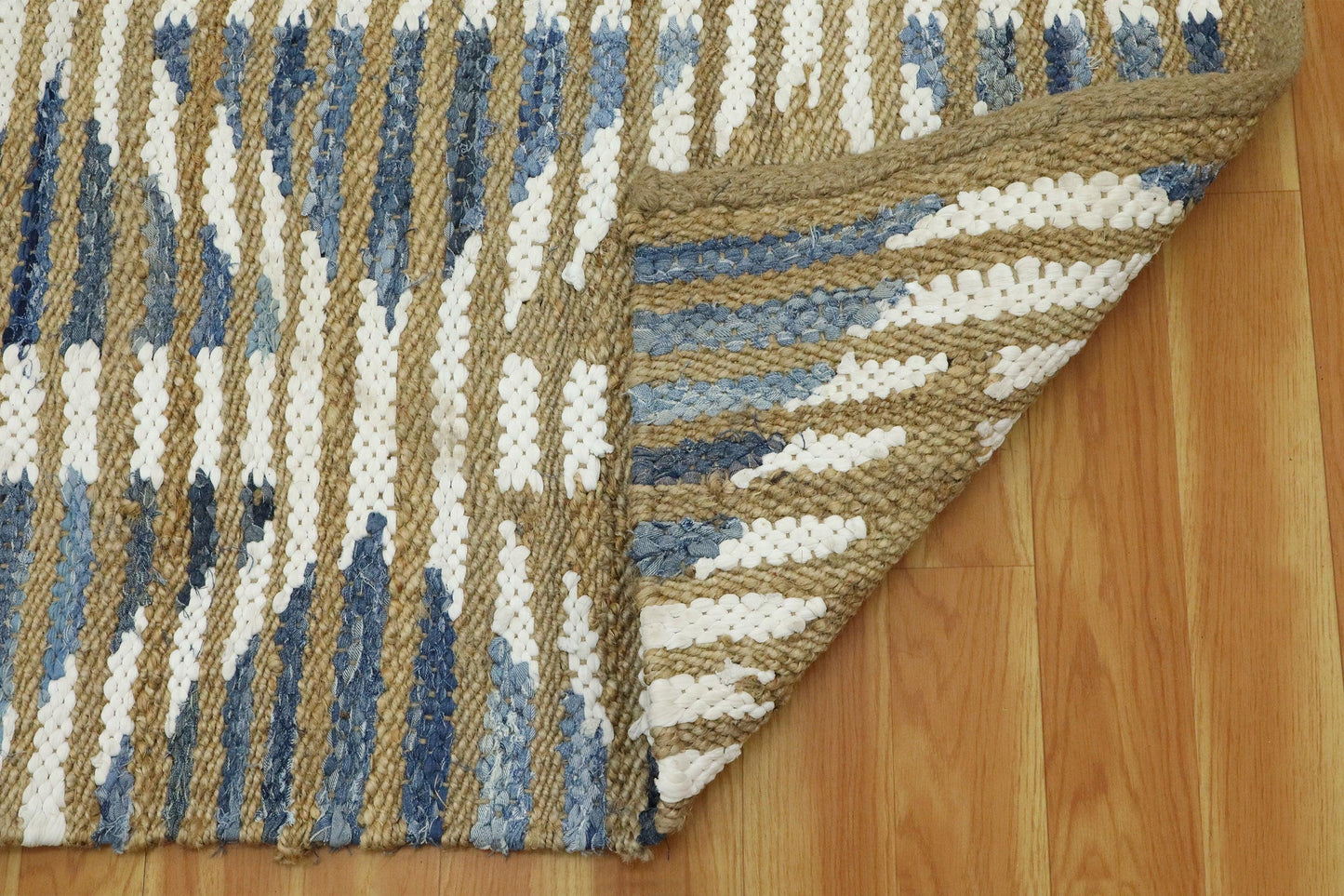 Beautiful Hand Woven Beige Blue Bedroom Decor Jute Rug