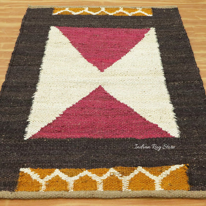 Hand Woven Brown Multicolor Traditional Sea House Jute Rug