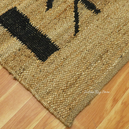 Trendy Beige Black Hand Woven Entrance Jute Rug