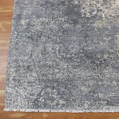 Hand Knotted Indian Gray Soft Wool Living Area Rug - Indian Rug Store