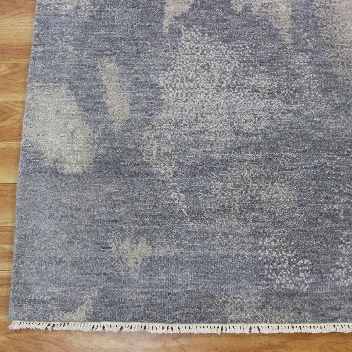 Hand Knotted Artistic Soft Wool Gray Bed Room Area Rug - Indian Rug Store