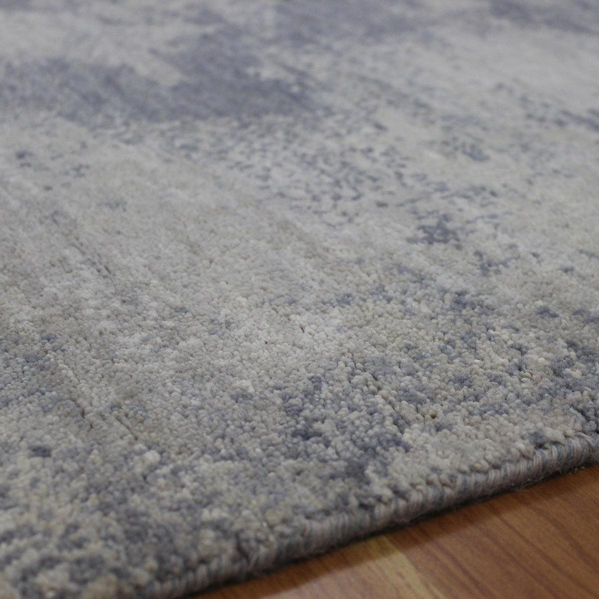 Hand Knotted Artistic Soft Wool Gray Bed Room Area Rug - Indian Rug Store