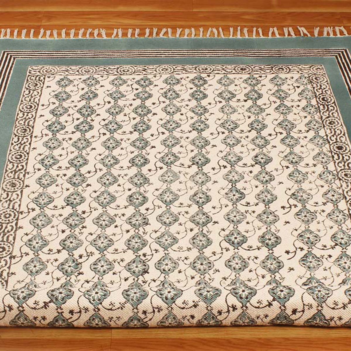 Green Beige Cotton Bordered Handmade Rug - Indian Rug Store