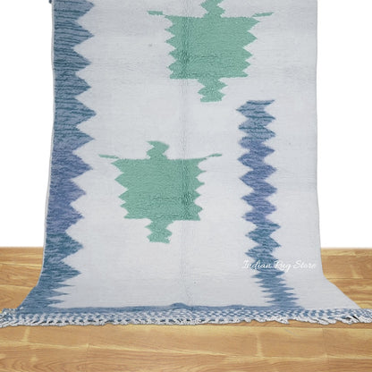 Hand Tufted Green and Blue Color Area Rug