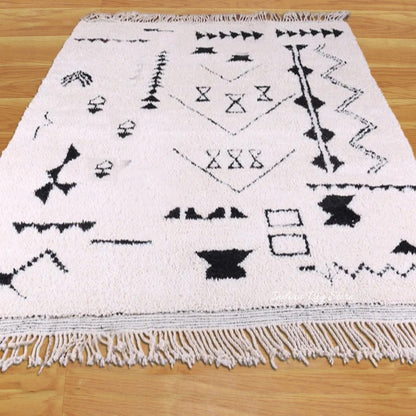 Tribal Design Hand Tufted Area Rug