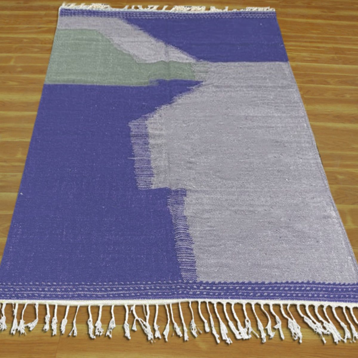 Eco Friendly Farmhouse Hand Tufted Beautiful Blue Indoor Area Rug - Indian Rug Store