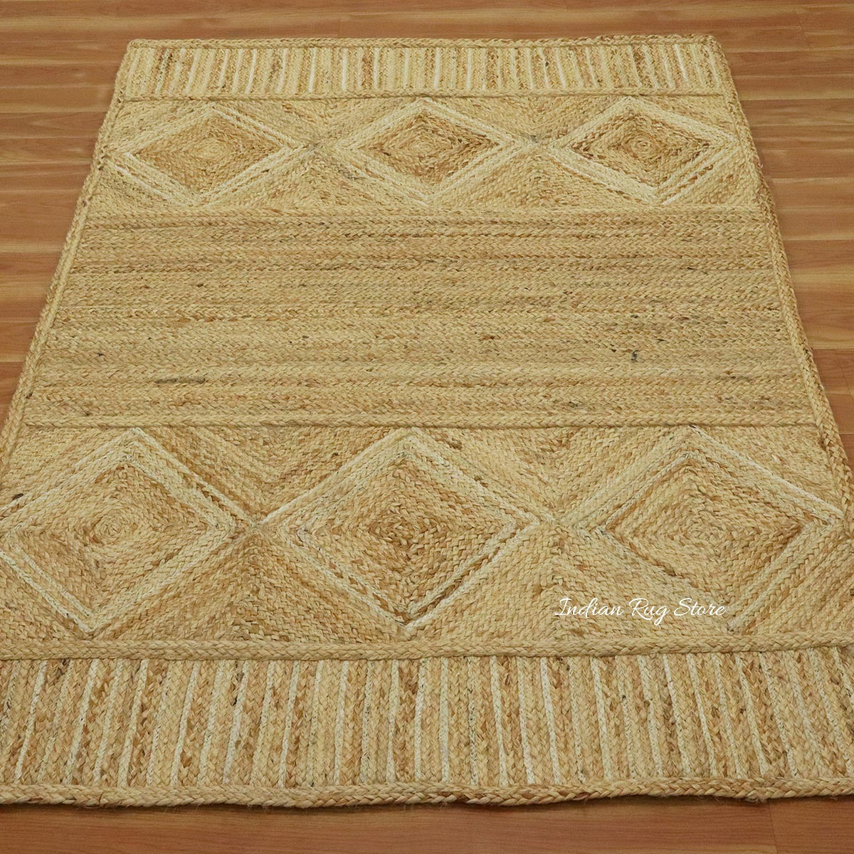 Tappeto moderno attraente in juta beige intrecciato a mano