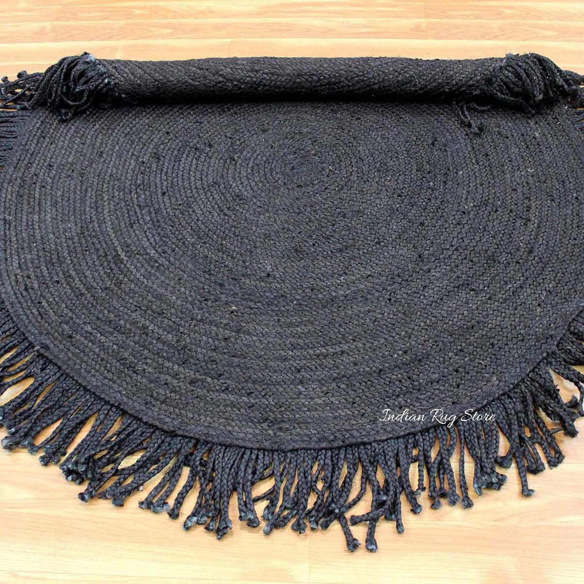 Attractive Hand Braided Black Jute Home Decor Round Area Rug