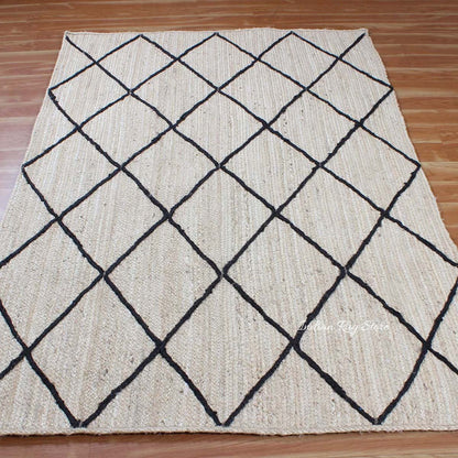 Alfombra de yute para exterior trenzada a mano en color beige y blanco