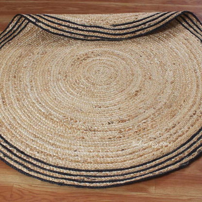 Hand Braided Beige Black Jute Home Decor Round Area Rug