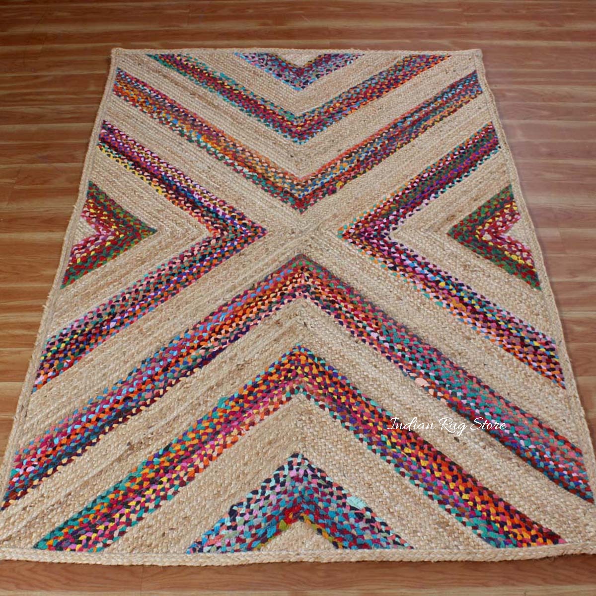 Alfombra de yute y algodón trenzada a mano con motivos geométricos en beige y multicolor para pasillo