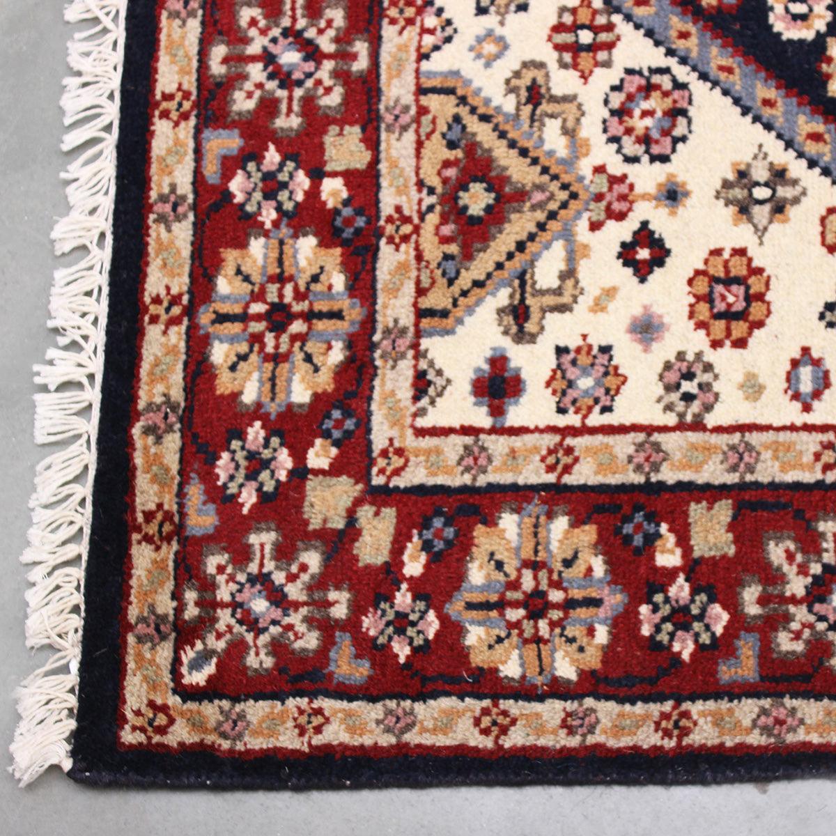 Beautiful Hand Tufted Wool  Rugs 2180