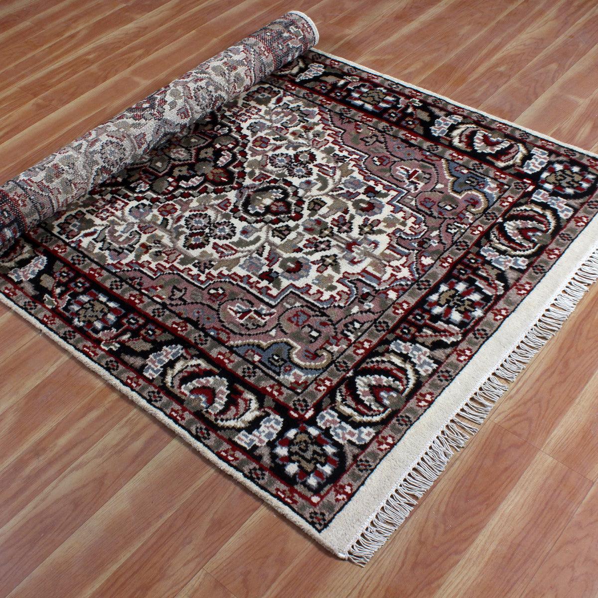 Traditional Hand Tufted Area Wool Rug 2550