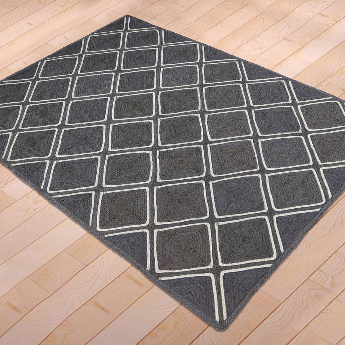 Trendy Hand Braided Black Sea House Jute Rugs