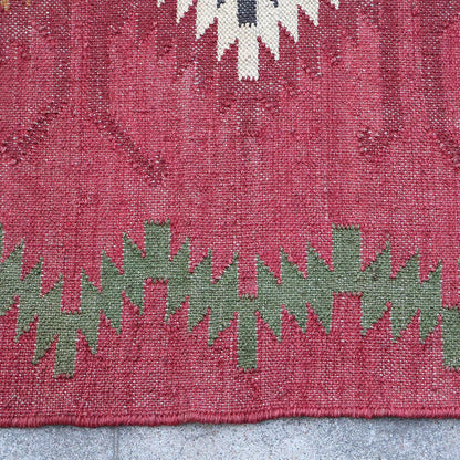 Gray Red Indian Hand Woven Geometric Dining Hall Wool Jute Rug