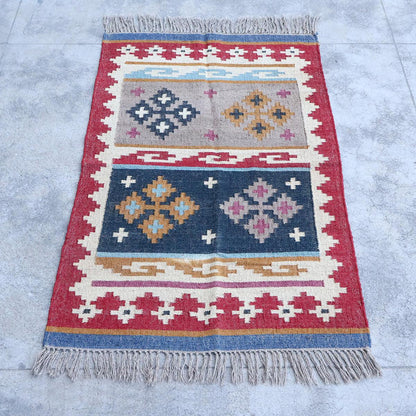 Red White Indian Hand Woven Geometric Dining Hall Wool Jute Rug